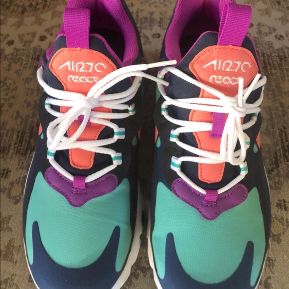 RARE!!! BRAND NEW NIKE AIR REACT 270 - Picture 5 of 7